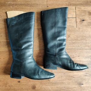 St. John's Bay Black Leather Riding Boots